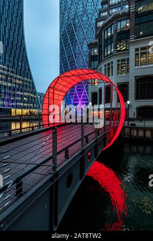 'The Clew' by Ottotto at Cubitt Steps. 2020 Winter lights festival in Canary Wharf, London, England. Stock Photo