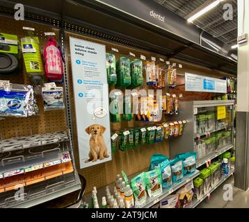 Orlando, FL/USA-1/29/20: A display of pet dental solutions for sale at a Petsmart Superstore ready for pet owners to purchase for their pets. Stock Photo