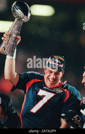 John elway hi-res stock photography and images - Alamy