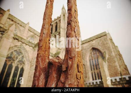 Hereford Cathedral, Hereford, Herefordshire UK - Beyond Limitations a sculpture by John O'Connor made of iron resin and stainless steel Stock Photo