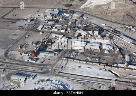 AERIAL VIEW. Large infrastructure for the production of borax. Searless Valley Minerals in Trona, San Bernardino County, California, USA. Stock Photo