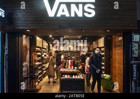 Blaze Toeval Goederen Vans Shoes Locations Near Me Netherlands, SAVE 57% - icarus.photos