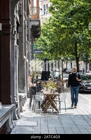 Saint Gilles, Brussels / Belgium - 07 08 2019: Facade and terrace of the restaurant in art nouveau style la Porteuse d'Eau Stock Photo