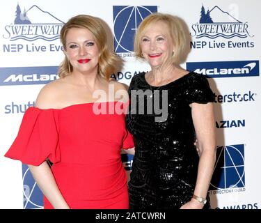 Los Angeles, CO, USA. 1st Feb, 2020. Melissa Joan Hart, Paula Hart at arrivals for 24th Annual Art Directors Guild (ADG) Excellence In Production Design Awards, InterContinental Los Angeles Downtown, Los Angeles, CO February 1, 2020. Credit: Priscilla Grant/Everett Collection/Alamy Live News Stock Photo