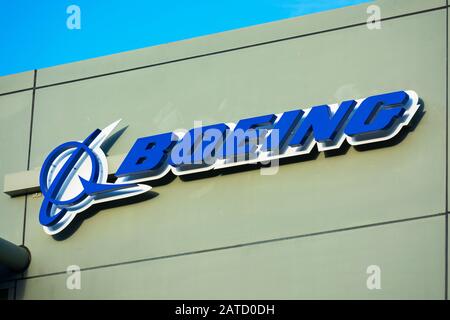 Boeing logo at Boeing HorizonX, Boeing NeXt, Aurora Flight Sciences office building in Silicon Valley - Menlo Park, California, USA - 2019 Stock Photo