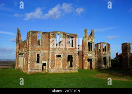 The ruins of Houghton House Stock Photo