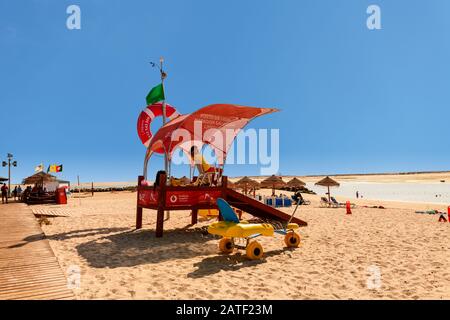 Lifeguard station on the beach at Fuseta East Algarve Portugal. Praia Da Fuseta Ria Formosa. Fuseta, Algarve, Portugal. Stock Photo