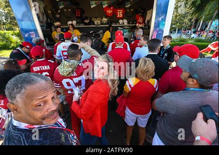 San Francisco 49ers merchandise Stock Photo - Alamy