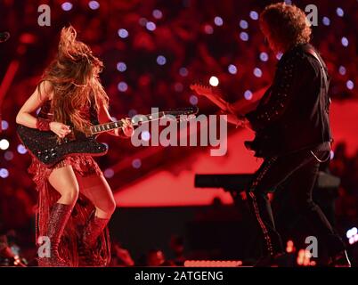 Miami Gardens, USA. 02nd Feb, 2020. Shakira performs during the half time show of Super Bowl LIV between the San Francisco 49ers and the Kansas City Chiefs at Hard Rock Stadium in Miami Gardens, Florida on Sunday, February 2, 2020. Photo by Kevin Dietsch/UPI . Credit: UPI/Alamy Live News Stock Photo