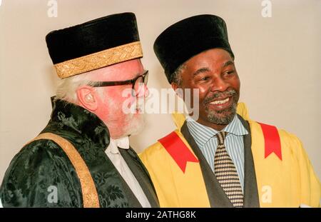 Thabo Mbeki, Vice-President of the Republic of South Africa, visiting the University of Sussex, in Brighton, where he studied in the early 1960's while exiled from South Africa.   Here, with the University's Vice-Chancellor, Lord Attenborough. Stock Photo