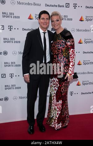Maria HOEFL-RIESCH, former skier, with husband Marcus HOEFL, Hofl, red carpet, Red Carpet Show, Ball des Sports on 01.02.2020 in Wiesbaden | usage worldwide Stock Photo