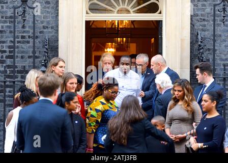 London, UK. 29th Jan, 2020. EMBARGOED UNTIL TUE 4TH FEB. Representatives of Cancer Research UK - supporters and sufferers - meet Prime Minister Boris Johnson for talks in 10 Downing Street ahead of World Cancer Day on 4th February Credit: PjrFoto/Alamy Live News Stock Photo