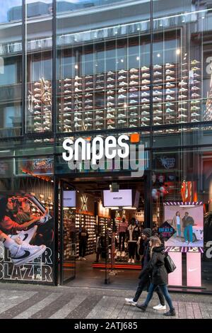 Snipes store on the shopping street Hohe Strasse, shop for sneaker an streetwear, Cologne, Germany.  Snipes Store in der Fussgaengerzone Hohe Strasse, Stock Photo