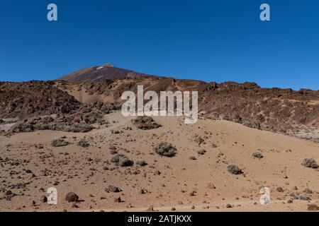 Martian landscape on the eastern slopes of Montana Blanca Mirador las Minas de San Jose, Teide National park, Tenerife, Canary islands, Spain Stock Photo