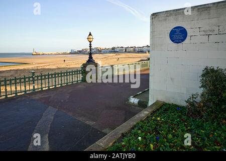 The view of Margate beach as seen by T S Eliot when writing his poem The Waste Land in November 1921 Stock Photo