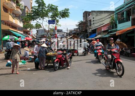 Street Scene, Cholon, Chinatown, Ho Chi Minh City, Saigon, Vietnam, Southeast Asia, Asia Stock Photo