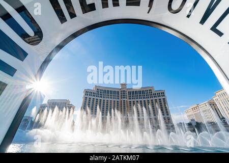 Las Vegas, Jan 28: Afternoon sunny street view of the famous Bellagio Hotel and Casino with the fountain and water dance on JAN 28, 2020 at Las Vegas, Stock Photo
