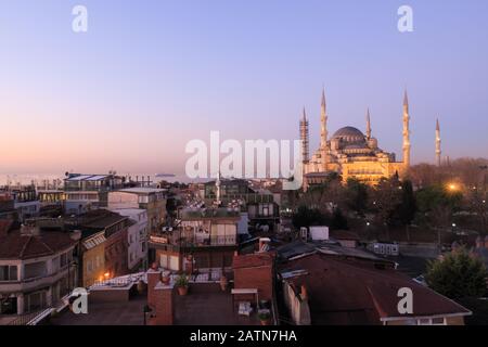 Night top view over Sultan Ahmed Mosque or Blue Mosque, Sultanahmet ...