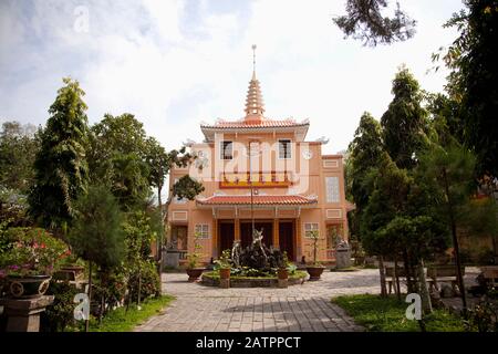 Chua Phuoc Hau Buddhist Temple, Pagoda, Tam Binh, Mekong Delta, Vinh Long Province, Vietnam, Southeast Asia, Asia Stock Photo