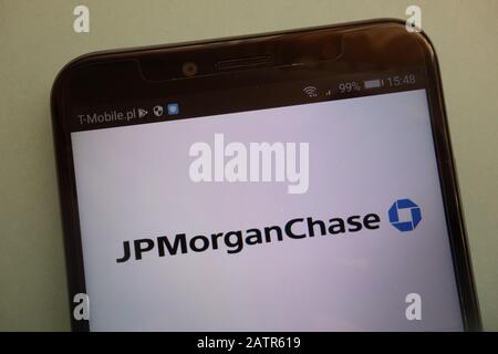 JP Morgan Chase logo on smartphone Stock Photo