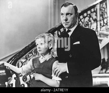 THE FALLEN IDOL 1948 London Film productions movie with Bobby Henrey at left and Ralph Richardson Stock Photo