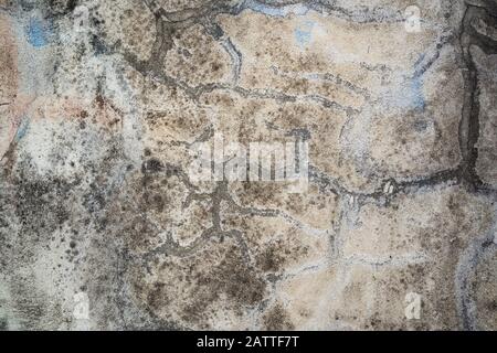 old cracked unclean concrete wall background Stock Photo