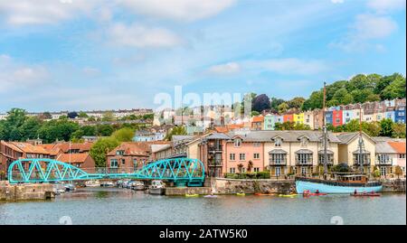 Junction Lock Bridge at the Floating Harbor, Bristol, Somerset, England, UK Stock Photo