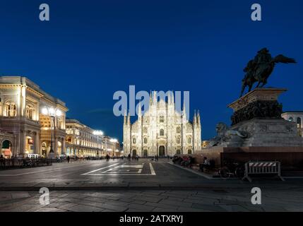 Milan Cathedral (Duomo di Milano), Galleria and monument to Victor Emmanuel II on the Piazza del Duomo at night in Milan, Italy. Milan Duomo is the la Stock Photo