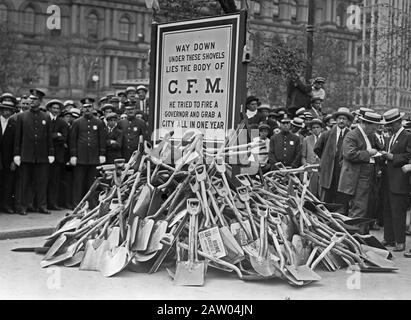 Notification ceremony that took place on September 3, 1913 on the steps of City Hall, New York City, where Mayor William J. Gaynor was nominated for re-election. C.F.M. on sign stands for Charles F. Murphy. Stock Photo