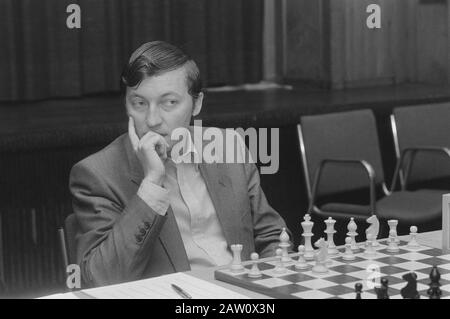 W MOZAMBIQUE 2493 ANATOLY KARPOV CHESS CHAMPION