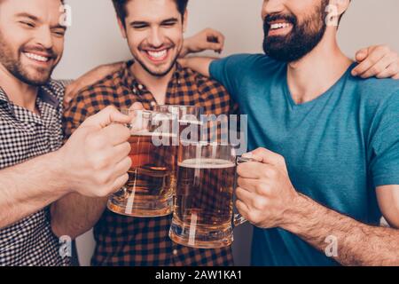 Cropped Close Two Men Clinking Beer Glasses Together Celebrating Beer Stock  Photo by ©zeroteam13@gmail.com 244523860