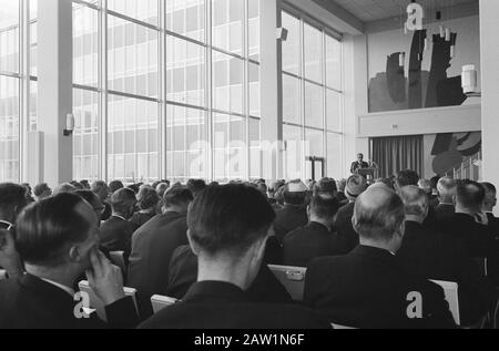 Opening Lab Shell Rijswijk. Opening speech by Ir. H. .W. Slotboom Date ...