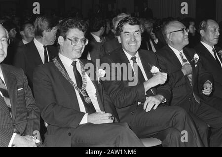 Opening Nissan Motor Parts Center, Mayor Van Thijn, Prime Minister Lubbers, Akiyamo (Ambassador of Japan) and Mr. Kume (pres Nissan.) Date: October 4, 1985 Location Amsterdam, Noord-Holland Keywords: openings, ambassadors, mayors Person Name: Lubbers, Ruud Stock Photo