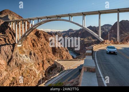 Mike O'Callaghan Pat Tillman Memorial Bridge, over Colorado River, near Hoover Dam, near Boulder City, Lake Mead National Recreation Area, Nevada, USA Stock Photo