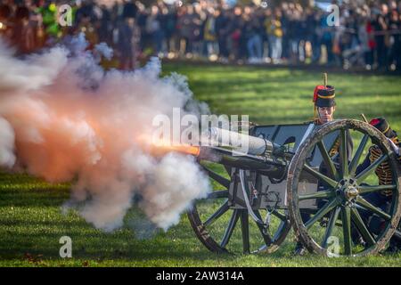 The Green Park, London, UK. 6th February 2020. Guns of The King’s Troop Royal Horse Artillery fire a 41 Gun Salute to mark the Anniversary of the Accession of HM The Queen at 12 noon. Credit: Malcolm Park/Alamy. Stock Photo