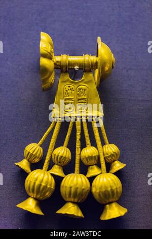 Egypt, Cairo, Egyptian Museum, earring of Sethy II, found in a cache of the Valley of the Kings, Luxor. Stock Photo