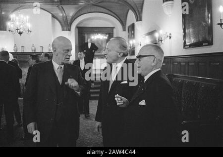 Reception in the hall of the Senate offered by President of the Senate and House to chair Parliament Professor Furler. Date: November 30, 1960 Keywords: deals, receptions, presidents Stock Photo