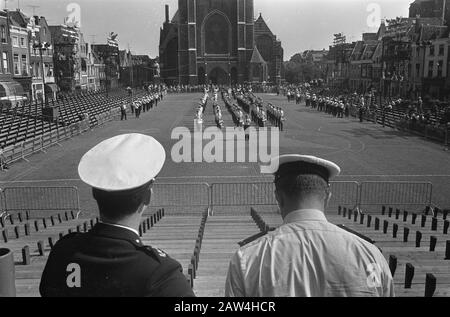 Photo made during the tattoo in Delft. This is probably a so-called hatsman  of the Marines Corps Stock Photo - Alamy