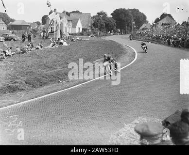 TT Assen 1953  L. Simons (Netherlands) on AJS in class 350cc Annotation: S-curve to Hooghalen Date: June 28, 1953 Location: Assen Keywords: motorsport Person Name: Simons, LH Institution Name: TT Stock Photo