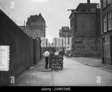 Contracts Time instead of New Town Hall in Jewish Quarter Date: July 29, 1954 Keywords: Contracts, HALL Person Name: Time Stock Photo