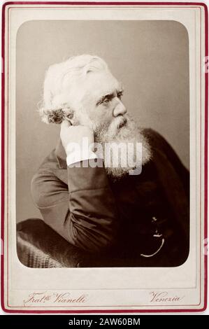 1887 ca , LONDON , GREAT BRITAIN : The celebrated Sir Austen Henry Layard ( 1817 - 1894 ), photo by  Fratelli VIANELLI , Venezia , ITALY.  Was an Engl Stock Photo