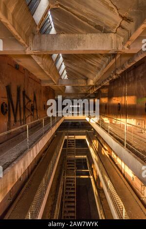 Interior view of an abandoned wine storage facility (Chai à vin de Rouen) in France Stock Photo