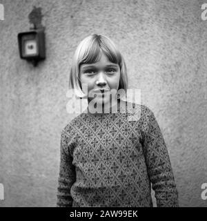 Heidi, aka: Heidi kehrt heim, Fernsehfilm, USA/Deutschland 1968, Regie: Delbert Mann, Darsteller: Jennifer Edwards Stock Photo