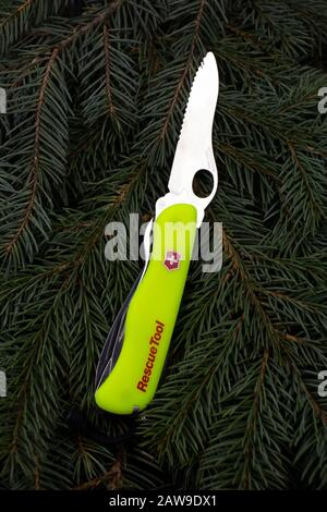 Swiss army rescue clearance knife