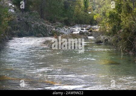 The Algars, an unspoilt Mediterranean mountain river in Els Ports Natural Park, Catalonia Stock Photo