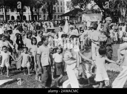 Anti-Republican demonstration Medan (reproductions)  Medan, Medan was on September 4, held a massive demonstration which was a flaming protest by twelve Chinese victims filed against the atrocities committed against the Republic of Chinese. Widows and orphans in the two-kilometer parade Date: September 4, 1947 Location: Indonesia, Medan, Dutch East Indies, Sumatra Stock Photo