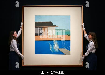 London, UK. 7th Feb, 2020. Technicians hang David Hockney's painting titled The Splash (Est. Â£20-Â£30 million) at the preview of Sotheby's Contemporary Art. The auction will take place at Sotheby's in central London on 11 and 12 February 2020. Credit: Dinendra Haria/SOPA Images/ZUMA Wire/Alamy Live News Stock Photo
