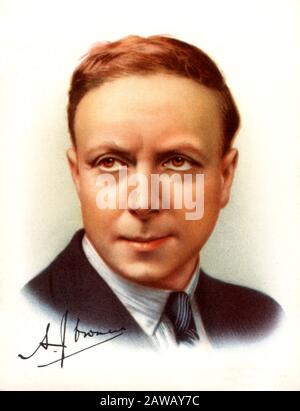 1933 ca , London , GREAT BRITAIN : The british writer A. J. CRONIN ( 1896 - 1981 ), author of book THE STARS LOOK DOWN ( E le stelle stanno a guardare Stock Photo