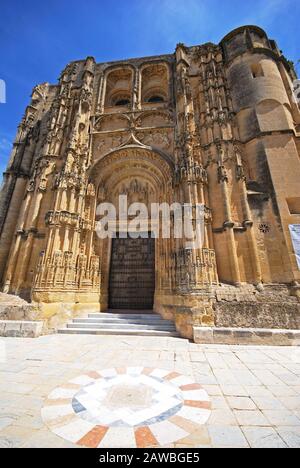 Iglesia de San Pedro (St Peters Church), Arcos de la Frontera, Andalucia, Spain. Stock Photo