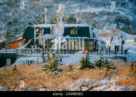 Winter lends a markedly different feel to the landmarks and cultural sights within Seoraksan National Park, South Korea. Stock Photo